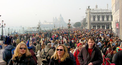 Tourists in Venice, Francesca Catozzo